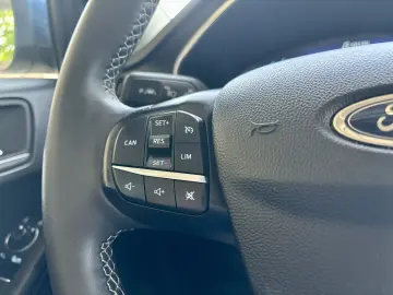 Ford Focus 1.0 EcoBoost Connected