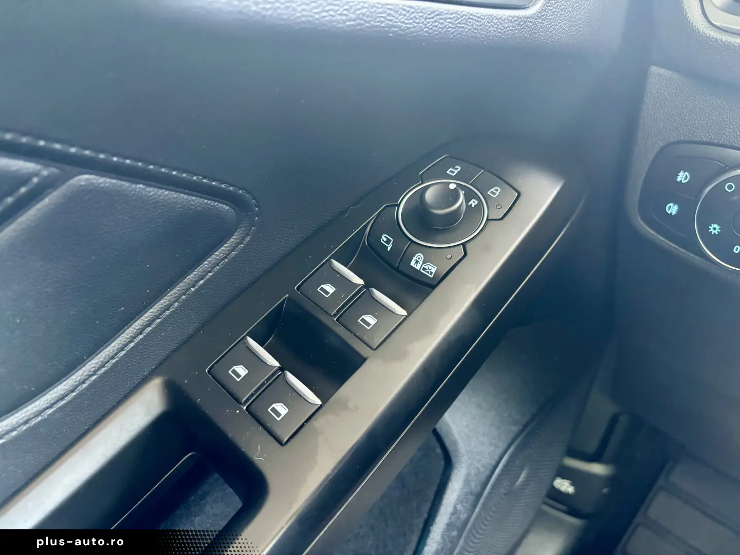 Ford Focus 1.0 EcoBoost Connected