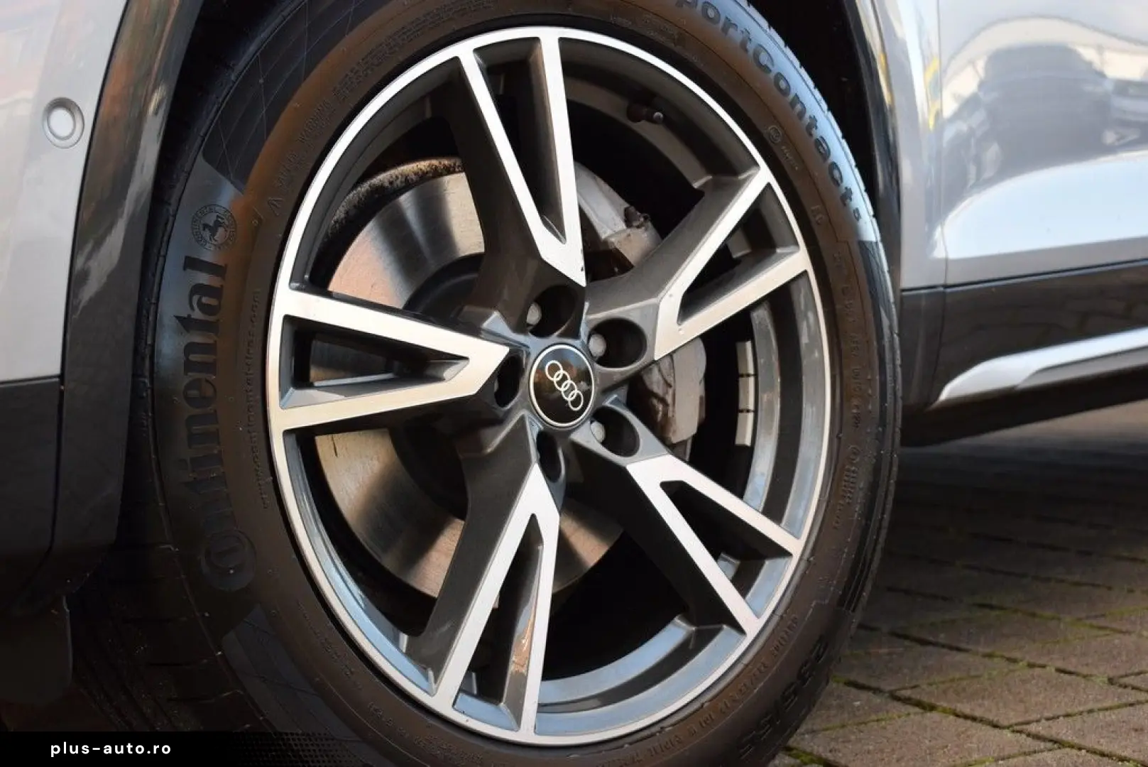 AUDI Q5 40 TFSI quattro  advanced Pano Navi LED ACC