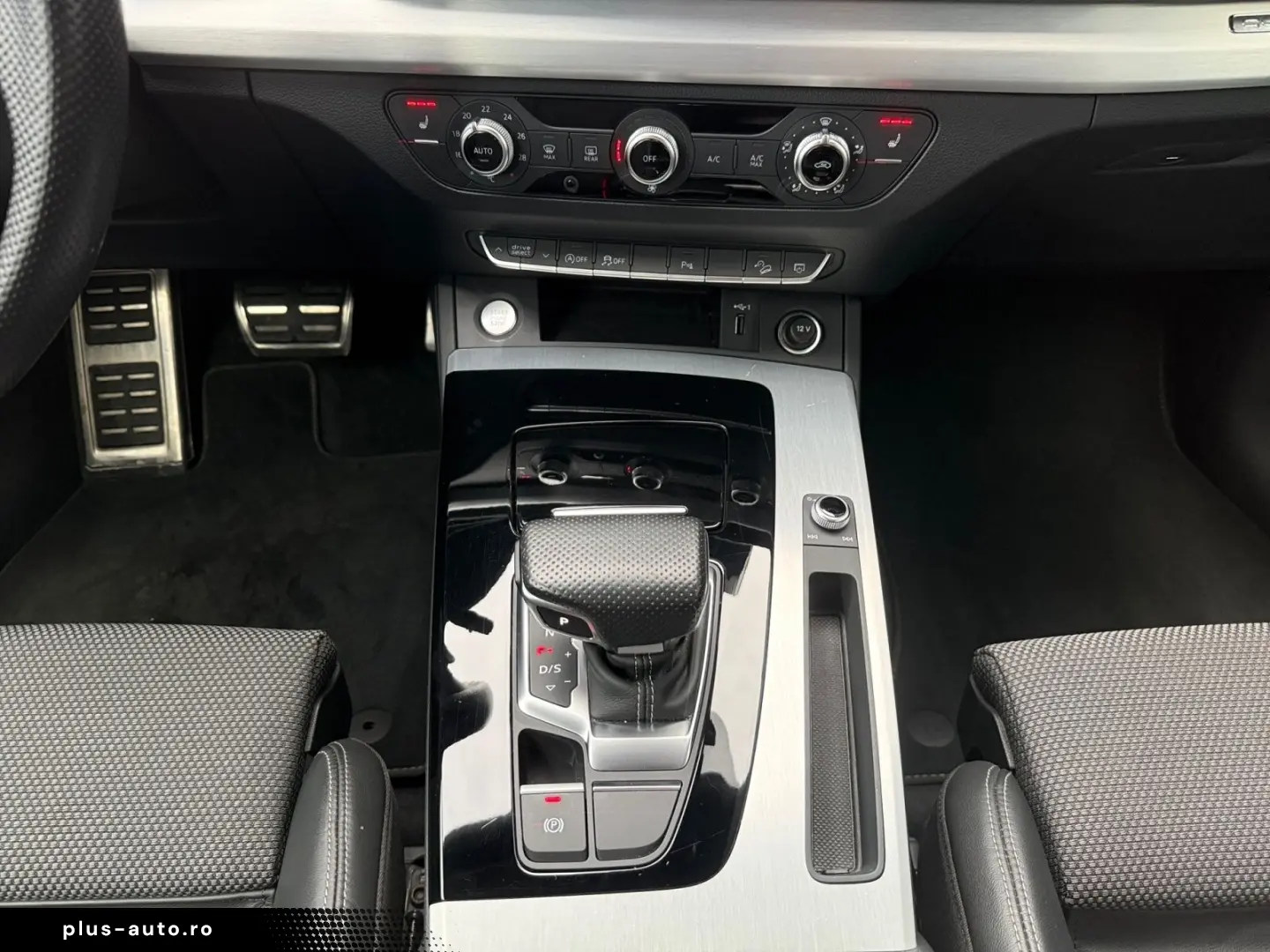 AUDI Q5 45 2.0 TFSI quattro S-tronic AHK RFK ACC B&O