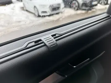 AUDI Q5 45 2.0 TFSI quattro S-tronic AHK RFK ACC B&O