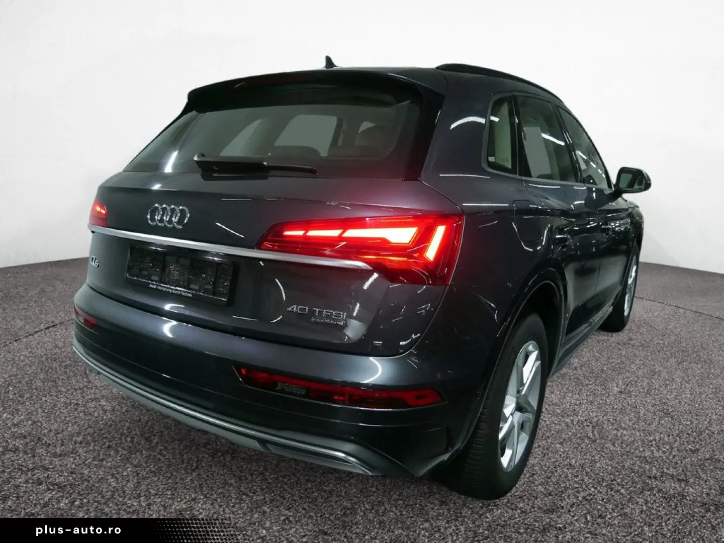 AUDI Q5 40 TFSI quattro advanced AHK PANO KAMERA NAVI