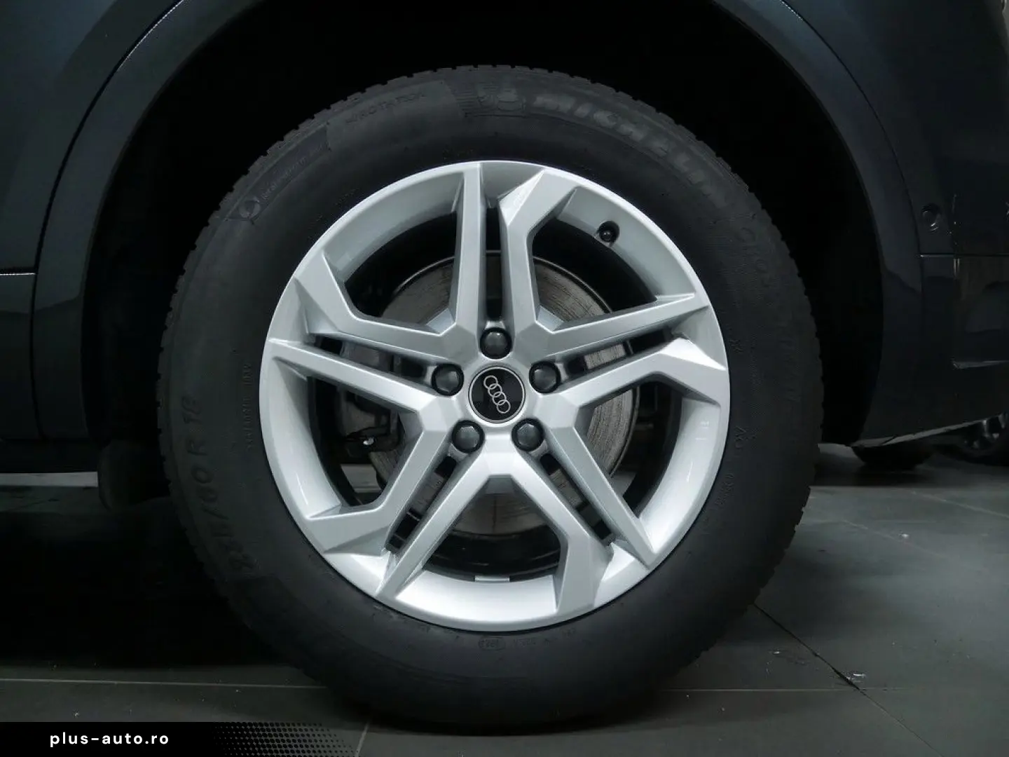 AUDI Q5 40 TFSI quattro advanced AHK PANO KAMERA NAVI