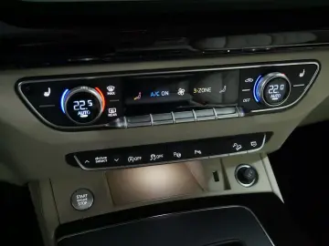 AUDI Q5 40 TFSI quattro advanced AHK PANO KAMERA NAVI