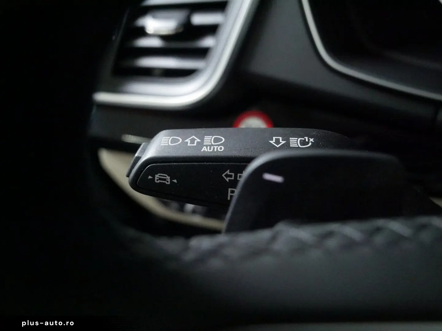 AUDI Q5 40 TFSI quattro advanced AHK PANO KAMERA NAVI