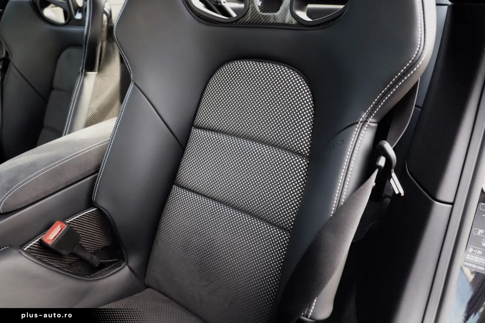 PORSCHE 992 GT3 CLUBSPORT PCCB SCHALENSITZE APPROVED