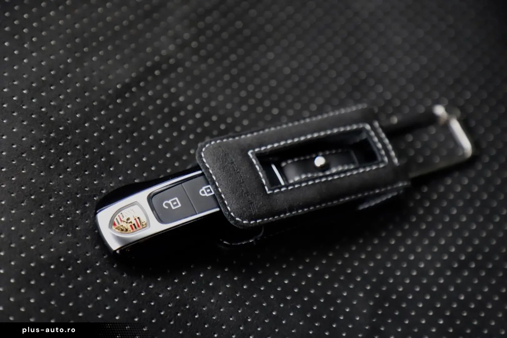 PORSCHE 992 GT3 CLUBSPORT PCCB SCHALENSITZE APPROVED