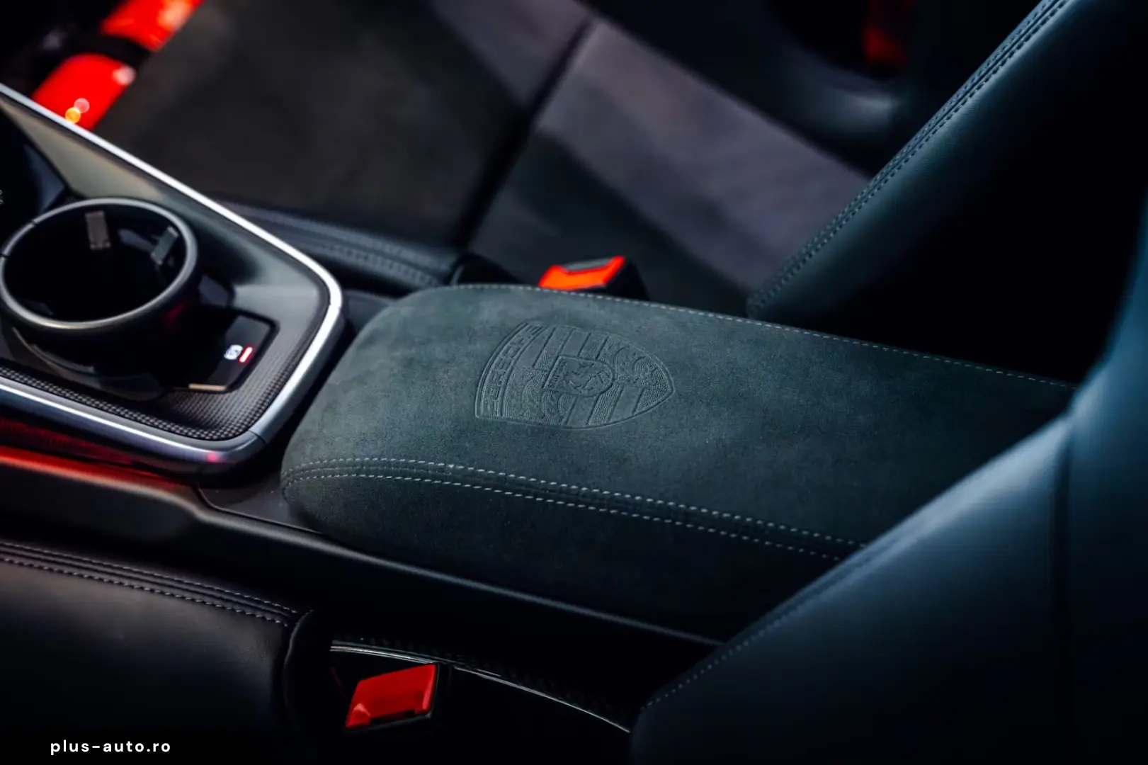 Porsche 992 Turbo S  TechArt Carbon