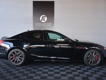 MASERATI Ghibli S Q4 V6 3.0L TROFEO OPTIK CARPLAY H&K RFK