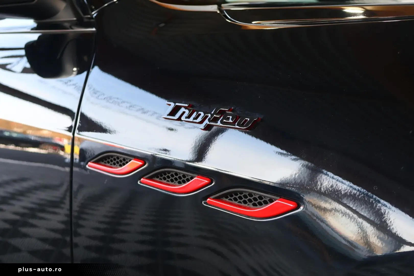 MASERATI Ghibli S Q4 V6 3.0L TROFEO OPTIK CARPLAY H&K RFK