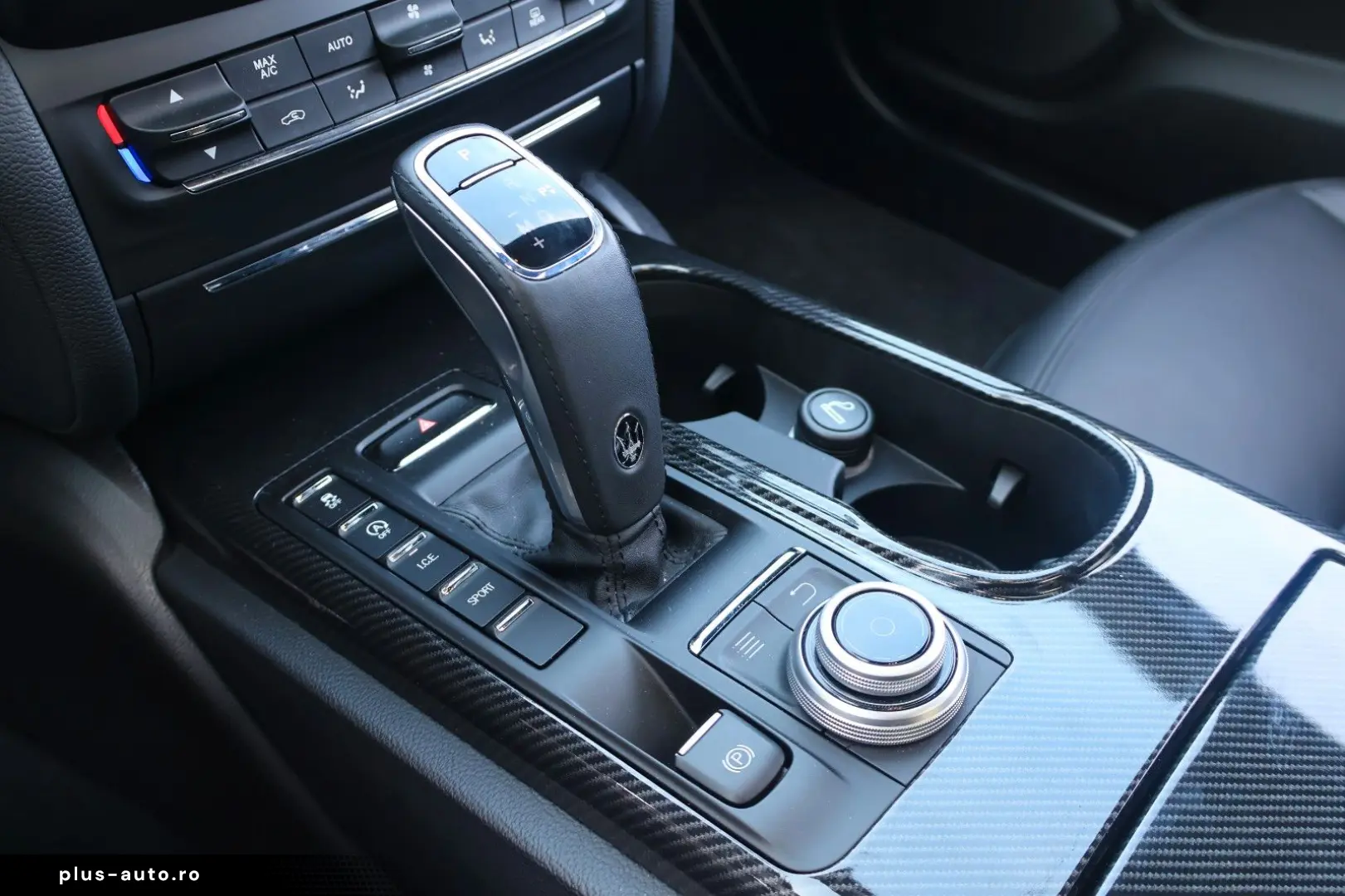 MASERATI Ghibli S Q4 V6 3.0L TROFEO OPTIK CARPLAY H&K RFK