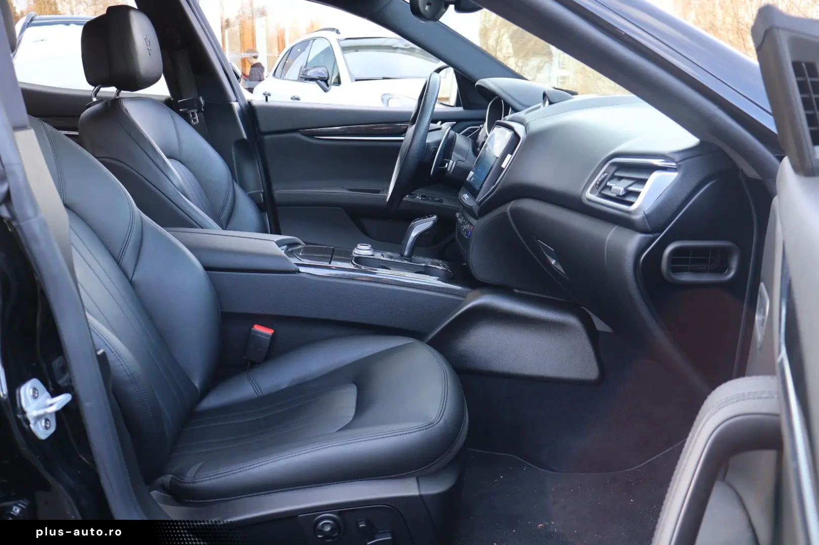 MASERATI Ghibli S Q4 V6 3.0L TROFEO OPTIK CARPLAY H&K RFK