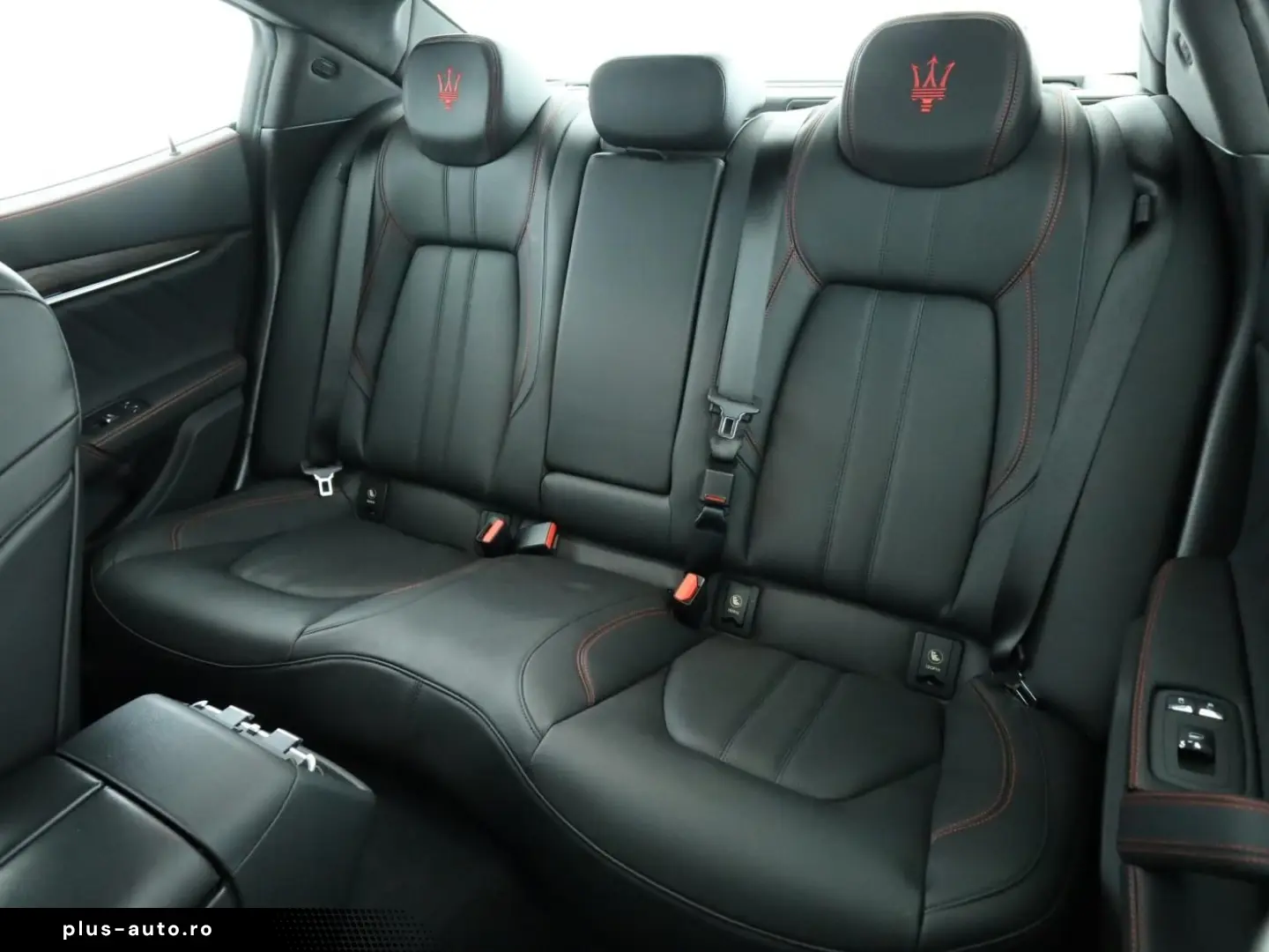 MASERATI Ghibli S Q4  Bi-Xenon Keyless El.Heckkl. Leder