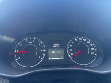 Dacia Logan TCe 90 MT6 Journey