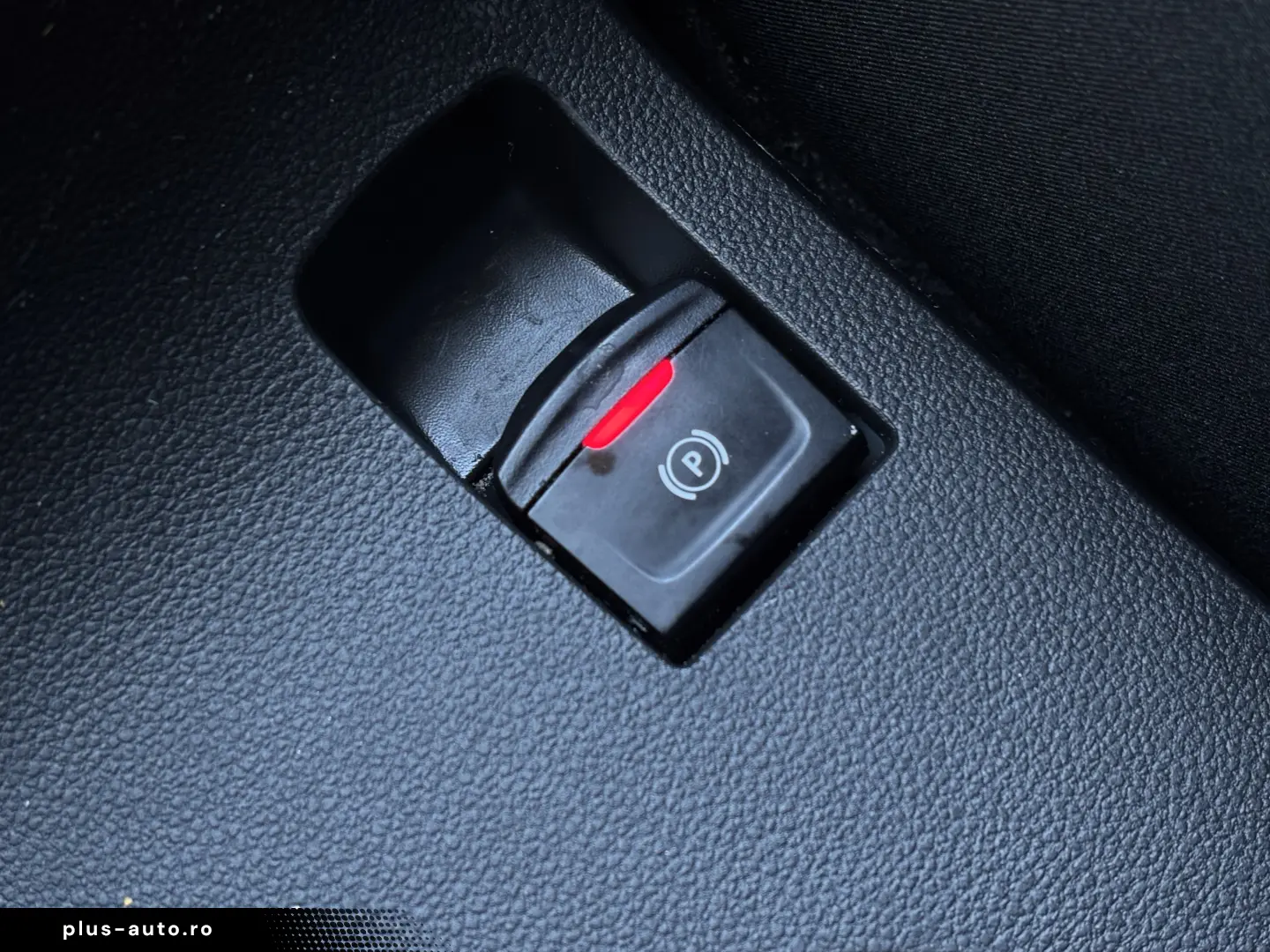 Dacia Logan TCe 90 MT6 Journey