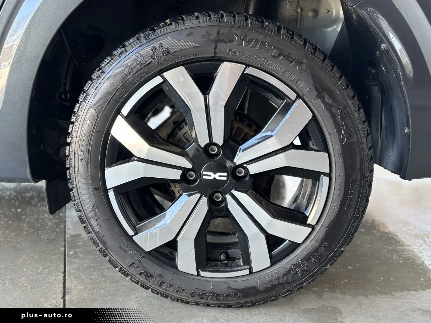 Dacia Logan TCe 90 MT6 Journey