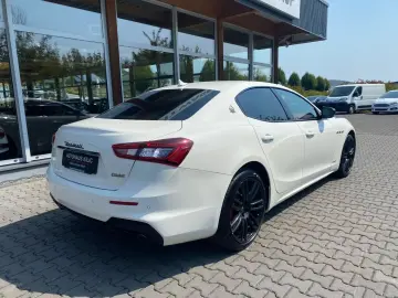 Maserati Ghibli GranSport