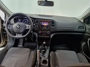 RENAULT MEGANE 1.3 TCe 116CP Business