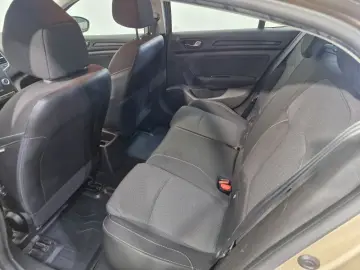 RENAULT MEGANE 1.3 TCe 116CP Business