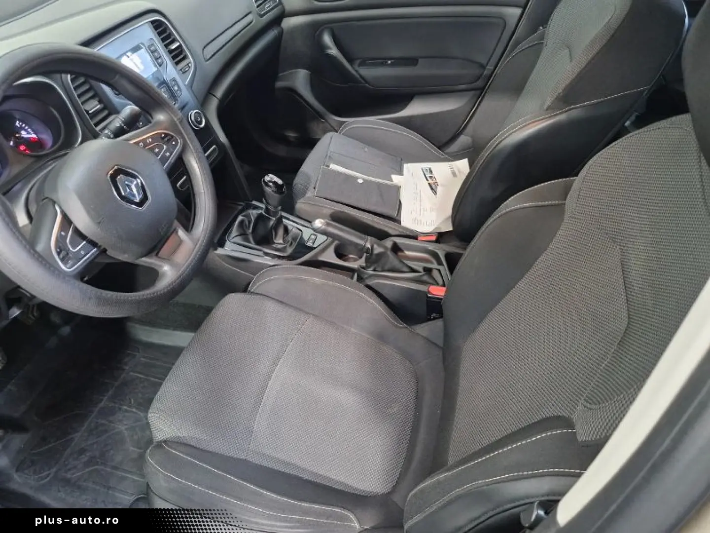 RENAULT MEGANE 1.3 TCe 116CP Business