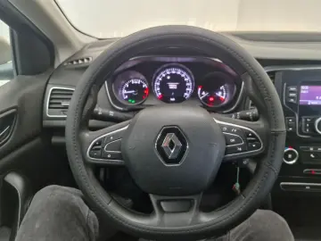 RENAULT MEGANE 1.3 TCe 116CP Business