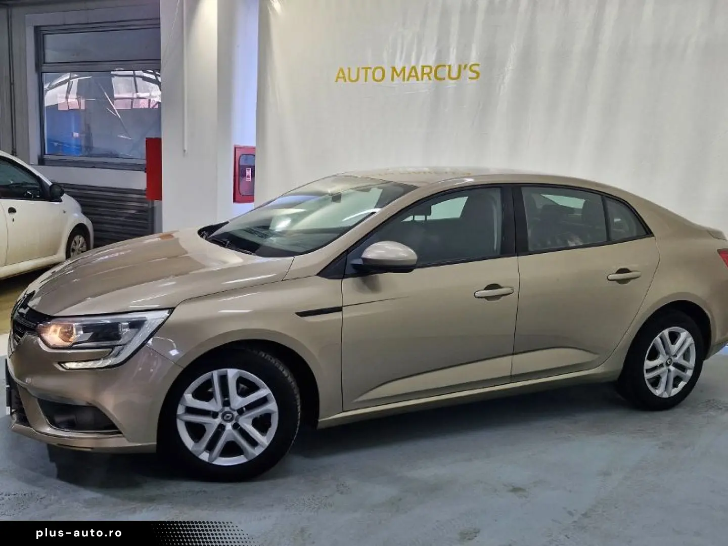 RENAULT MEGANE 1.3 TCe 116CP Business