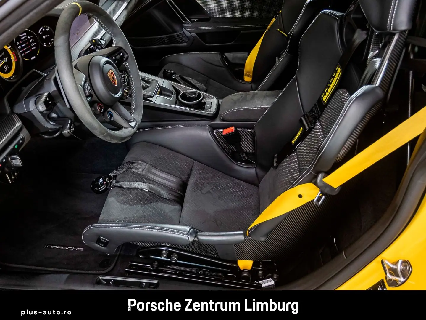 PORSCHE 992 911 GT3 RS Clubsportpaket Weissach-Paket LED