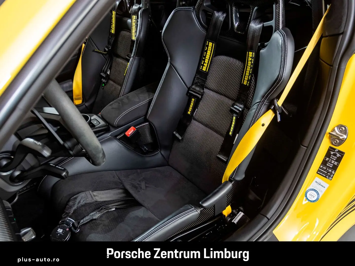 PORSCHE 992 911 GT3 RS Clubsportpaket Weissach-Paket LED