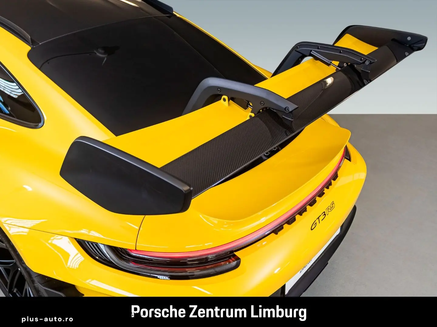 PORSCHE 992 911 GT3 RS Clubsportpaket Weissach-Paket LED