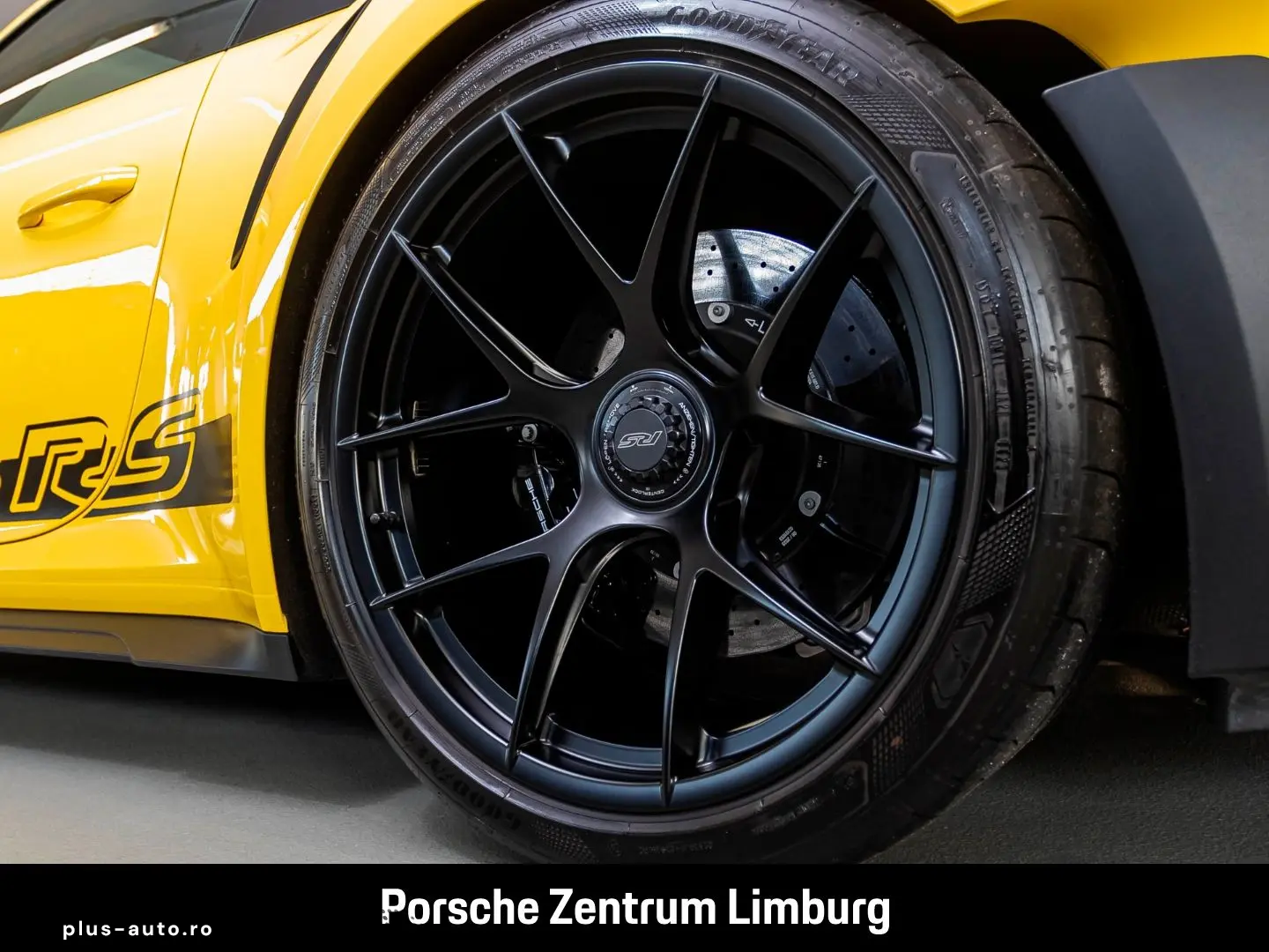 PORSCHE 992 911 GT3 RS Clubsportpaket Weissach-Paket LED