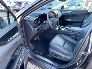 LEXUS NX 350h Executive Line ACC LED Pano SD 2xKlima