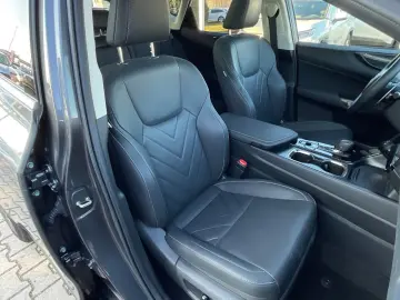 LEXUS NX 350h Executive Line ACC LED Pano SD 2xKlima