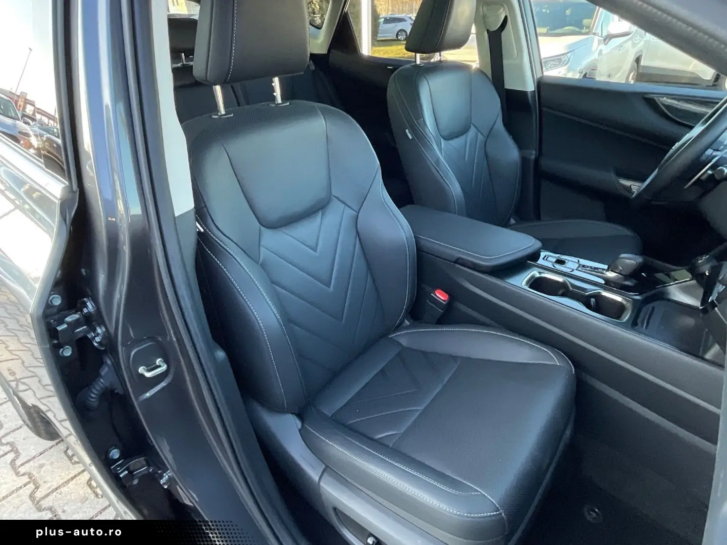 LEXUS NX 350h Executive Line ACC LED Pano SD 2xKlima