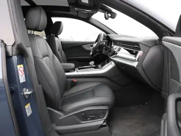 AUDI Q8 50 TDI quattro S line LM22 HD Matrix HuD AHK