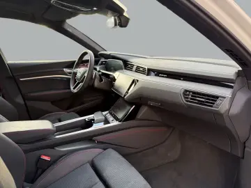 AUDI Q8 Sportback 55 quattro S line HUD PANO NAVI LED