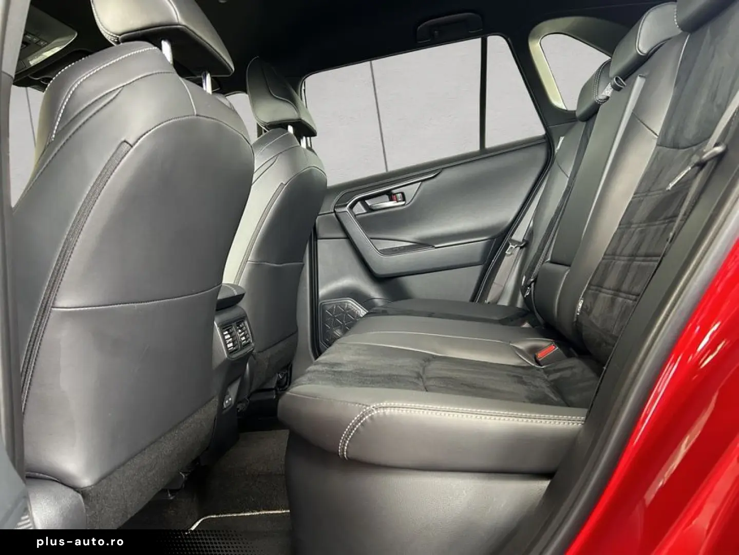 TOYOTA RAV 4 2.5 4x4 Hybrid GR SPORT