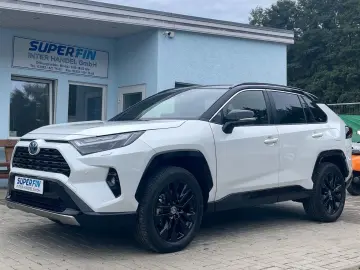 TOYOTA RAV 4 2.5 Style 4X4 FACELIFT LED NAVI JBL KAMERA