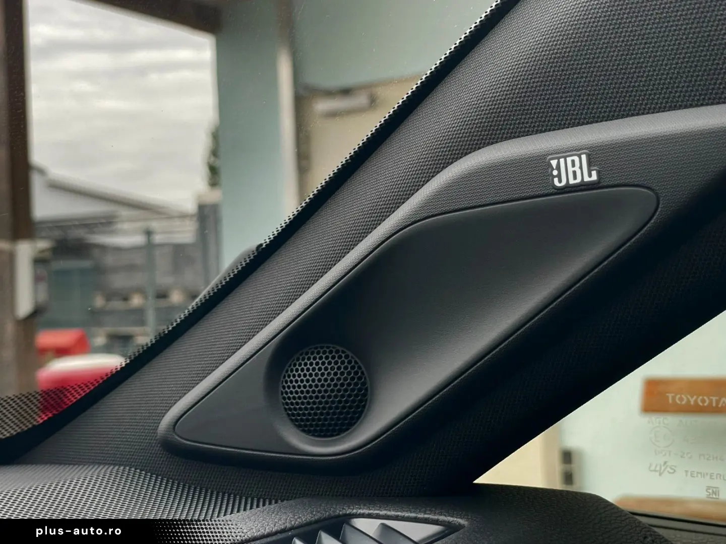 TOYOTA RAV 4 2.5 Style 4X4 FACELIFT LED NAVI JBL KAMERA