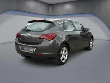 OPEL ASTRA J
