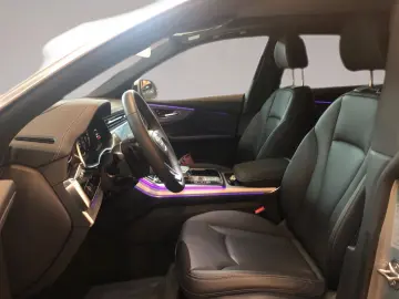 AUDI Q8 55 TFSI qu. S line Matrix AAS PAN HUD elS AHK