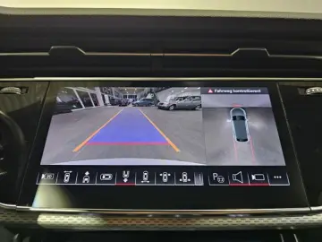 AUDI Q8 55 TFSI e S Line Black Pano Matrix HuD AHK 21