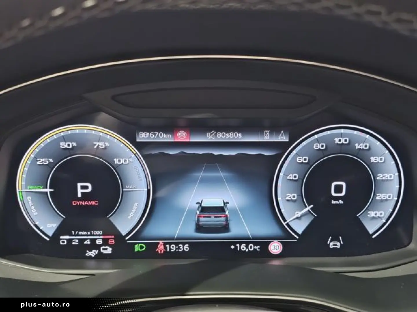 AUDI Q8 55 TFSI e S Line Black Pano Matrix HuD AHK 21