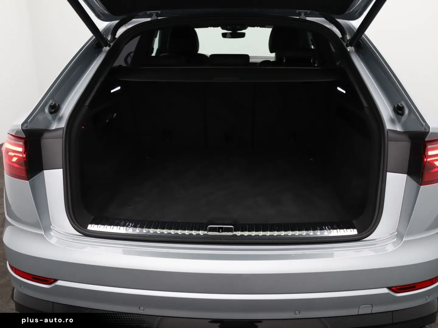 AUDI Q8 S-Line 50TDI quattro   Pano  Matrix  B&O  AHK