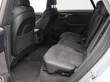 AUDI Q8 S-Line 50TDI quattro   Pano  Matrix  B&O  AHK