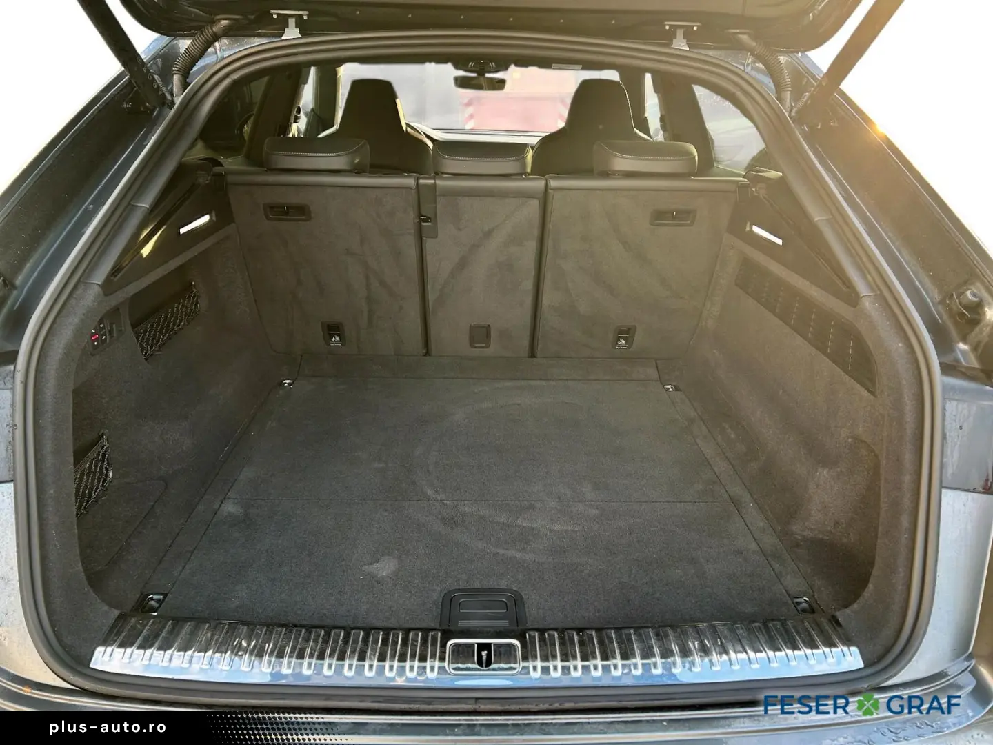 AUDI Q8 50TDI quattro S-line AIR Matrix Memory ACC B&