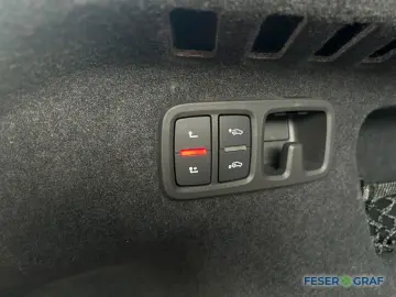 AUDI Q8 50TDI quattro S-line AIR Matrix Memory ACC B&