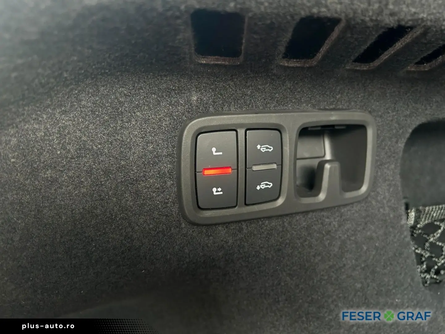 AUDI Q8 50TDI quattro S-line AIR Matrix Memory ACC B&