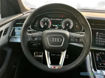 AUDI Q8 50TDI quattro S-line AIR Matrix Memory ACC B&
