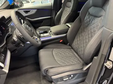AUDI Q8 50TDI S-Line Black 23zoll Allradlenk.Pano B&0