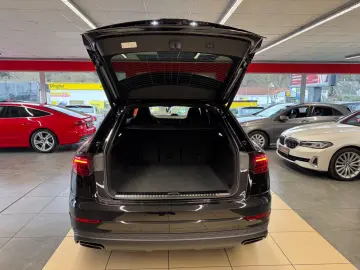 AUDI Q8 50TDI S-Line Black 23zoll Allradlenk.Pano B&0